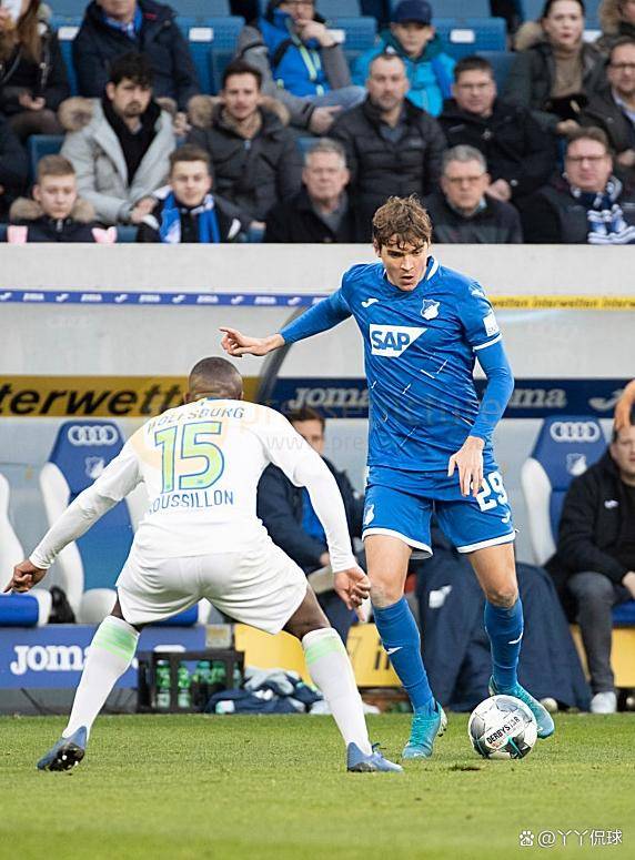 沃尔夫斯堡爆冷击败霍芬海姆，在客场取胜的简单介绍