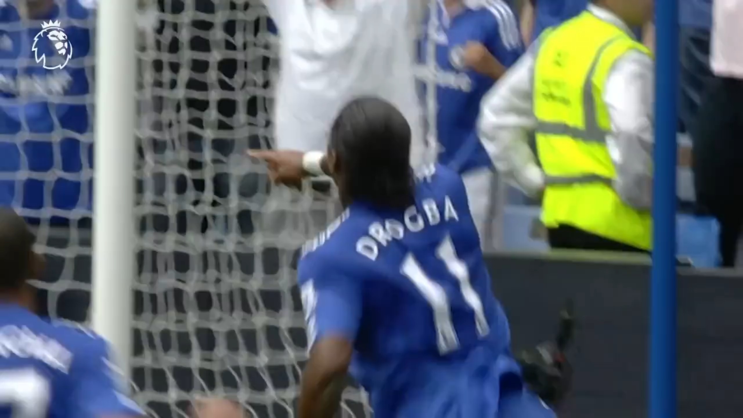 德罗巴迎来十二赛季高光表现，中国队球迷沸腾！的简单介绍